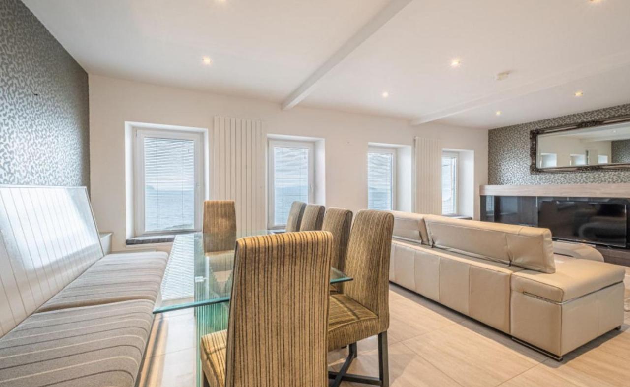 Promenade Apartment Panoramic Sea Views Portstewart Extérieur photo